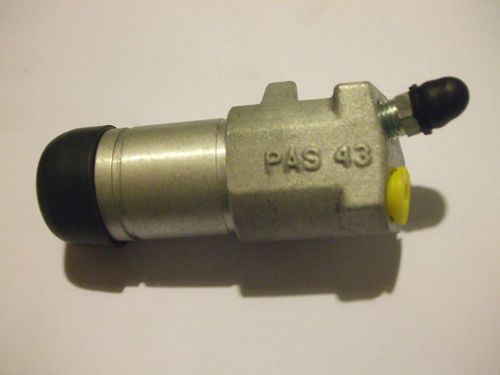CLUTCH SLAVE CYLINDER (Berkeley Bandit) (1960- )