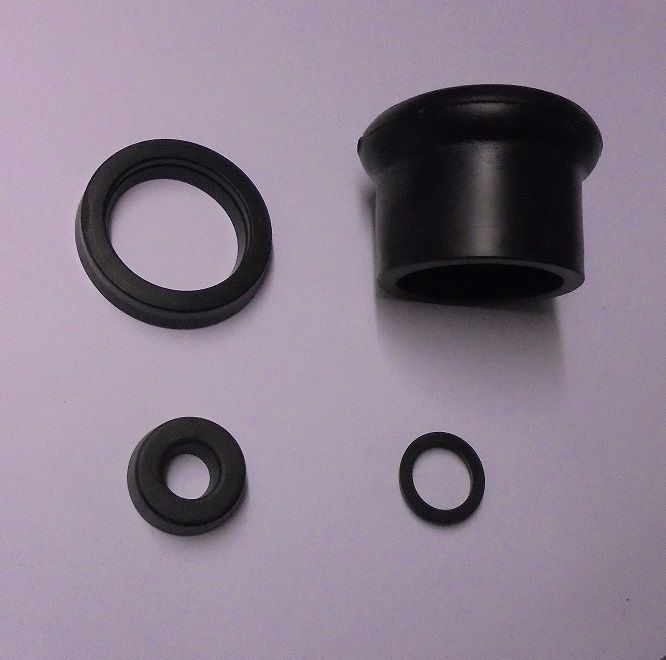 BRAKE MASTER CYLINDER REPAIR SEALS KIT (Jensen 4.0 Litre) (1946- 51) 