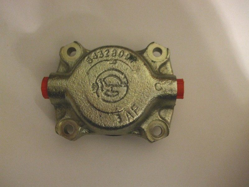 REAR BRAKE CALIPER PISTON & CYLINDER ASSEMBLY x1 (Facel Vega HK500) (1960- 64)
