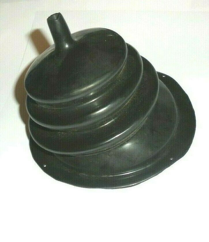 GEAR LEVER RUBBER GAITER BOOT (Triumph 1500 Saloon) (FWD & RWD) (1970- 76)