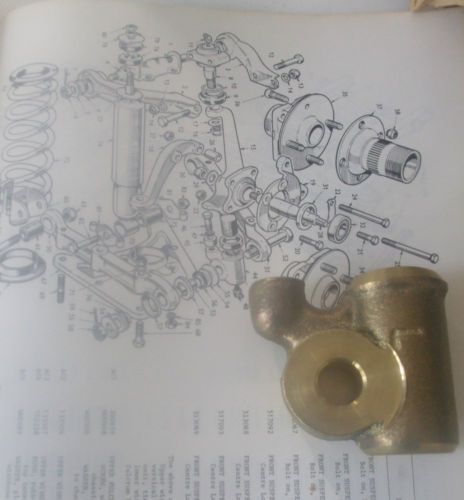 FRONT LOWER TRUNNION JOINT x1 (Reliant Scimitar & Sabre) (Left Side)